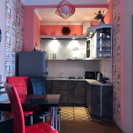 Apartment Gio Μπατούμι Εξωτερικό φωτογραφία