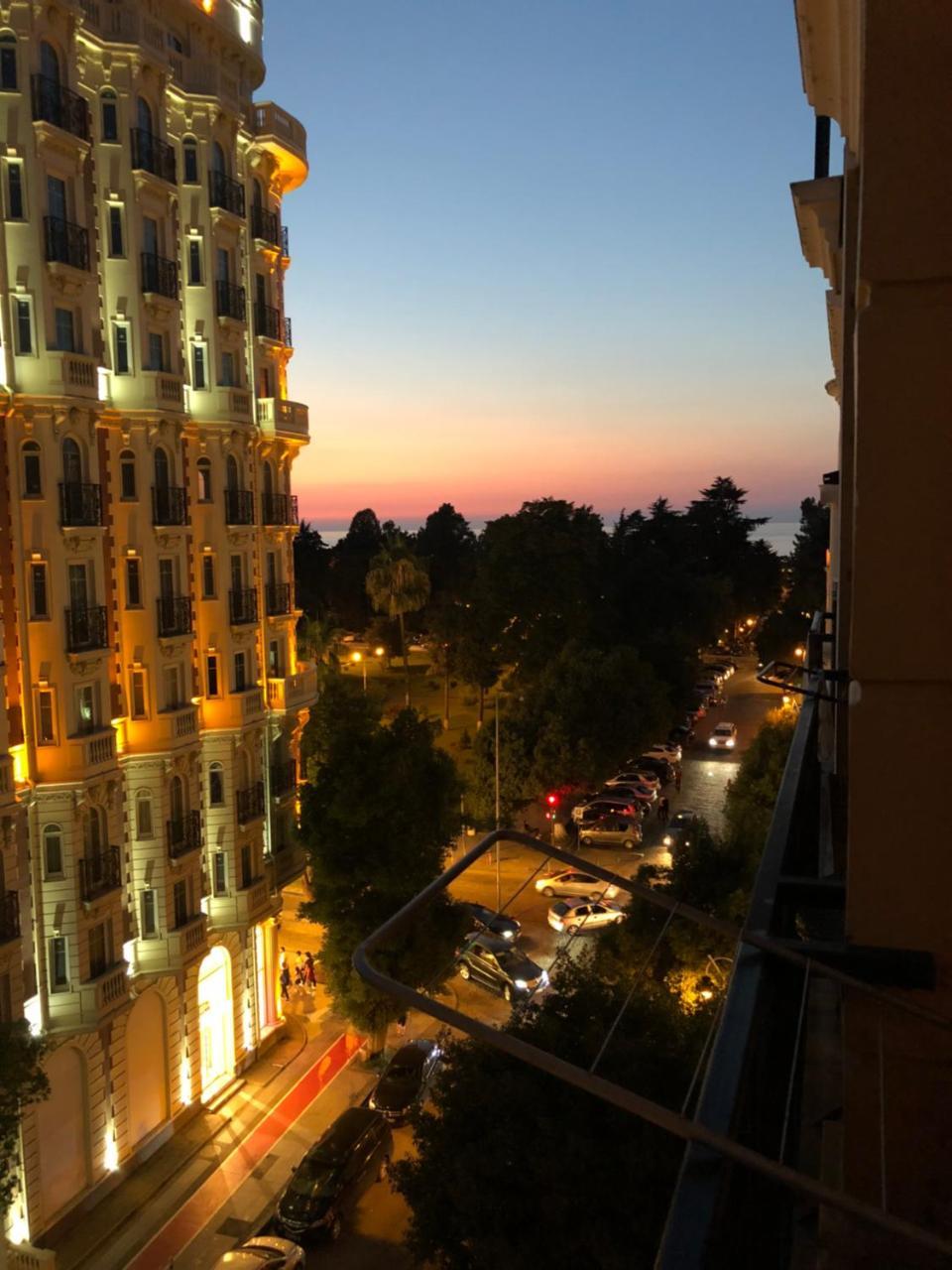 Apartment Gio Μπατούμι Εξωτερικό φωτογραφία