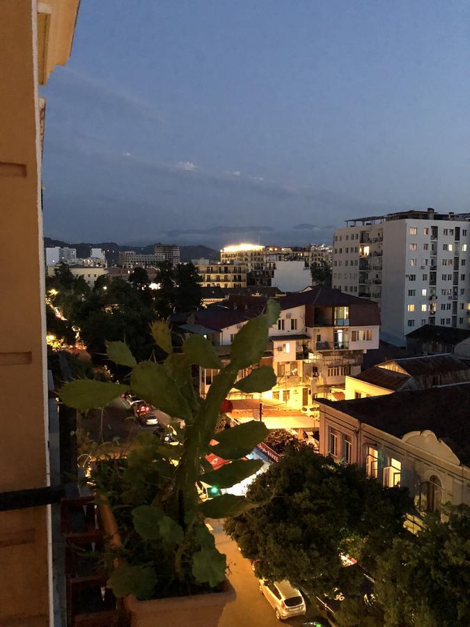 Apartment Gio Μπατούμι Εξωτερικό φωτογραφία