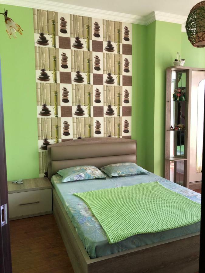 Apartment Gio Μπατούμι Εξωτερικό φωτογραφία